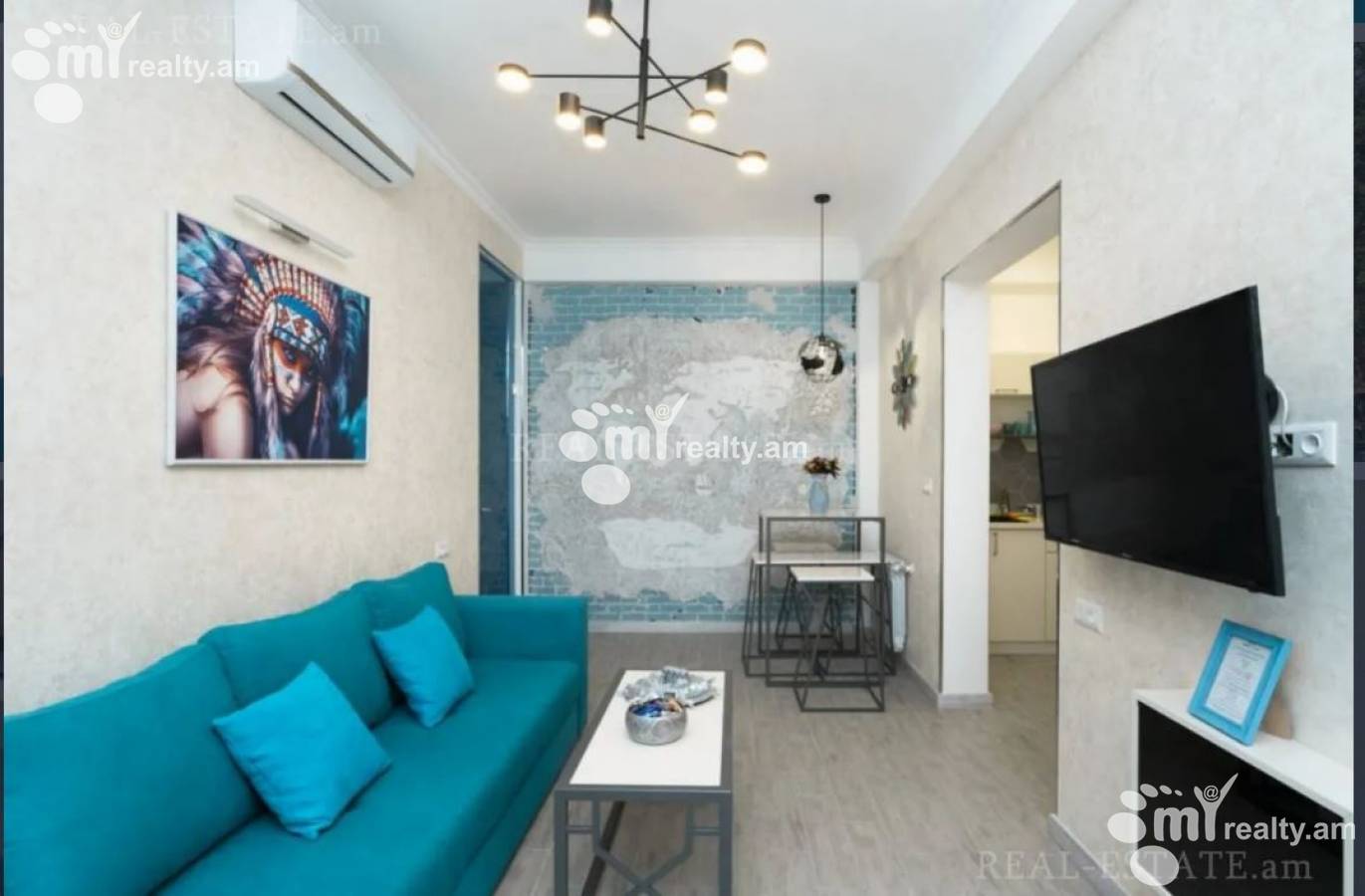 3 սենյականոց բնակարան  Եկմալյան փող, Կենտրոն Երևան, 145204