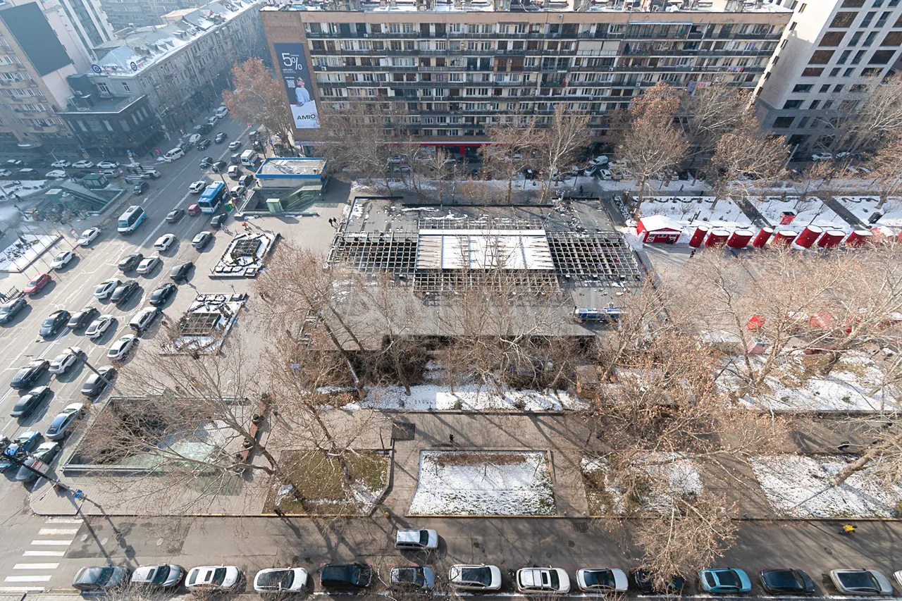 Снять 4 комнатную квартиру Арам ул, Центр Ереван, 159128