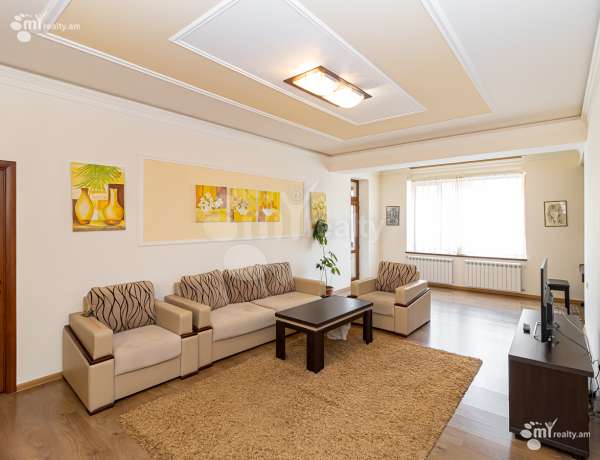 3-senyakanoc-bnakaran-vacharq-Yerevan-Center