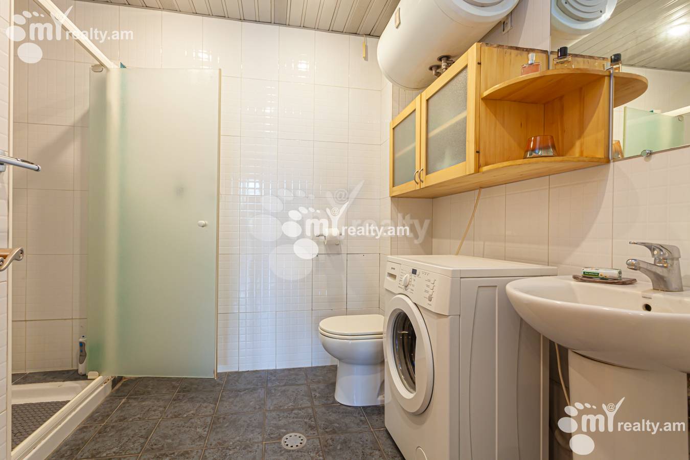 3 bedroom apartment for sale Sayat-Nova Ave, Center Yerevan, 152043