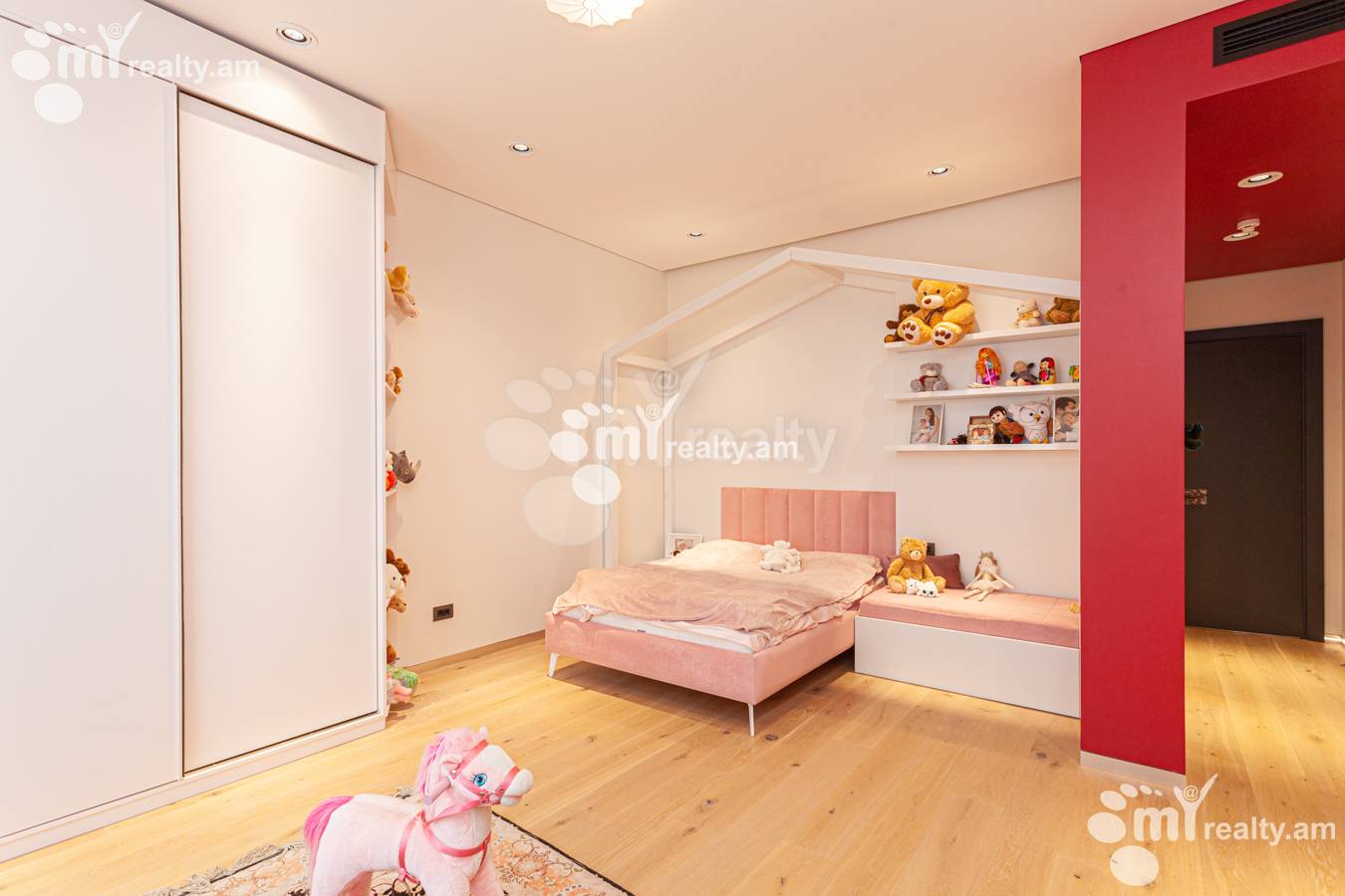 House for rent ناحیه V.., واهاگنی ایروان, 151124