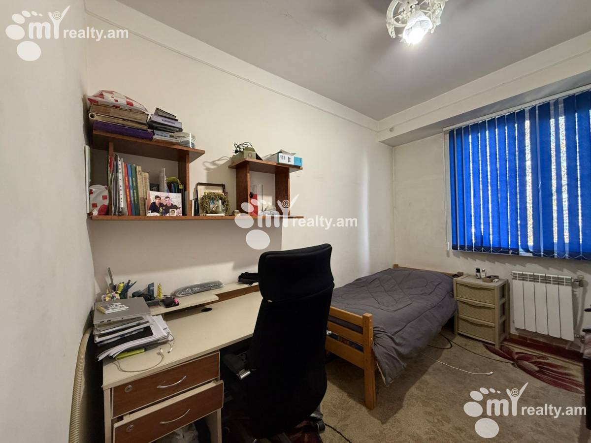 3 bedroom apartment for sale  Z. Kanaqertsi, Kanaqer-Zeytun Yerevan, 157805