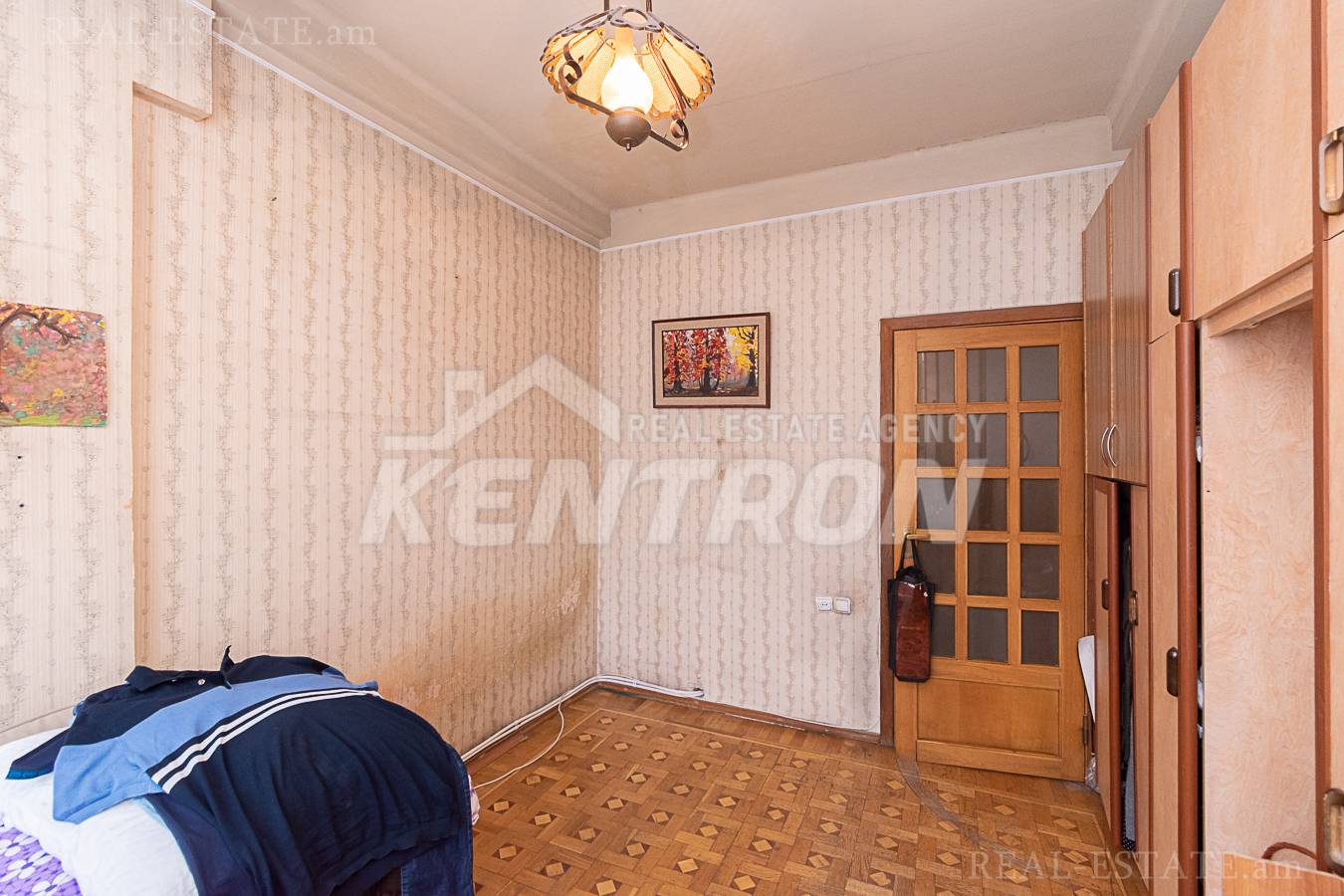 3 սենյականոց բնակարան  Դ. Դեմիրճյան փող, Կենտրոն Երևան, 137333