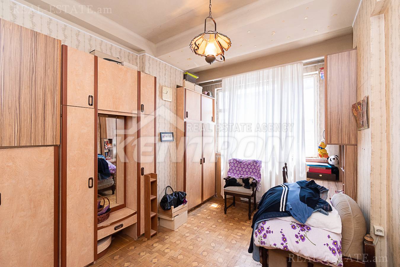 3 սենյականոց բնակարան  Դ. Դեմիրճյան փող, Կենտրոն Երևան, 137333