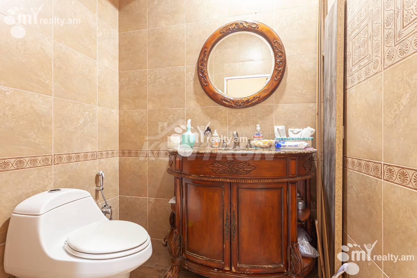 4 bedroom apartment for rent Azatutyan Ave, Arabkir Yerevan, 154363