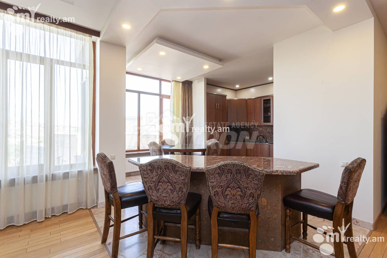 4 bedroom apartment for rent Azatutyan Ave, Arabkir Yerevan, 154363