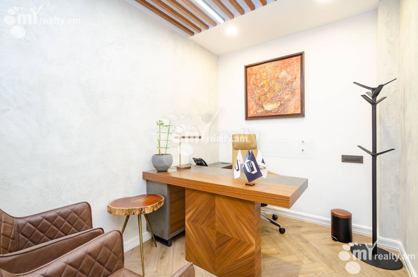 Снять коммерческoе помещение Амирян ул, Центр Ереван, 148575