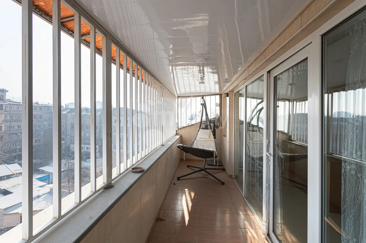 5 սենյականոց բնակարան վարձով Սպենդիարյան փող, Կենտրոն Երևան, 158573