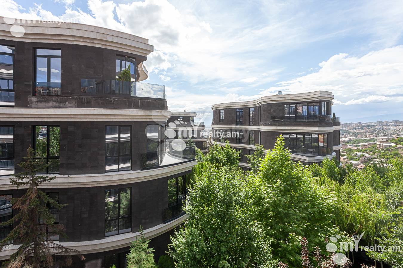 3 bedroom apartment for sale G. Hovsepyan St, Norque Marache Yerevan, 155576