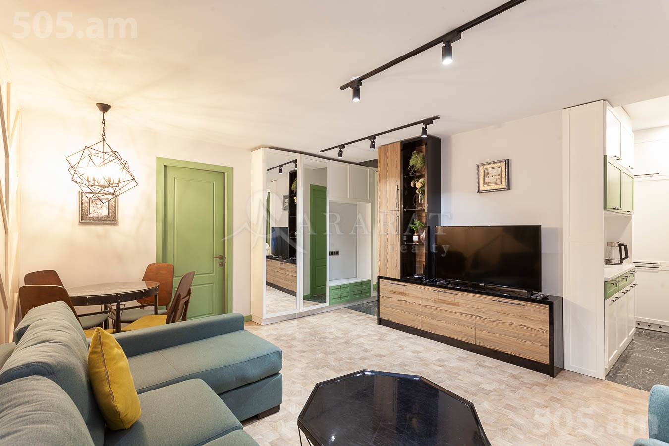 3 սենյականոց բնակարան վարձով Թումանյան փող, Կենտրոն Երևան, 153229