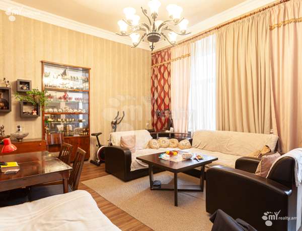 3-senyakanoc-bnakaran-vacharq-Yerevan-Center