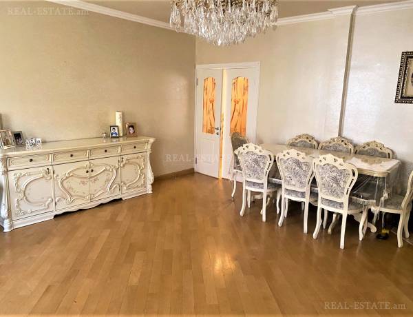 bnakaran/4-senyakanoc/Sayat-Nova+Ave/Center/Yerevan