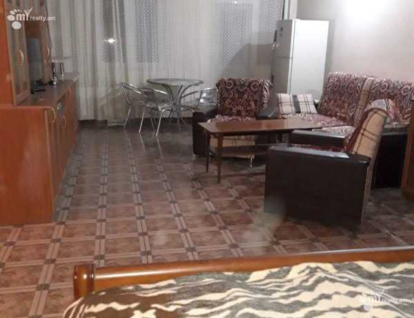 snyat-kvartiru/2-komnatnaya/Saryan+St/Center/Yerevan