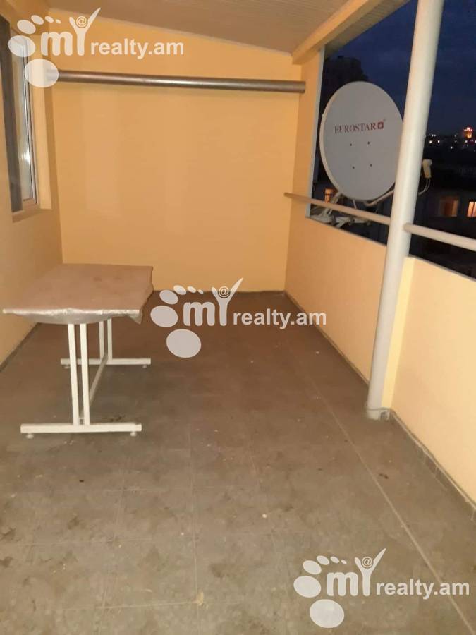 Снять 2 комнатную квартиру Сарян ул, Центр Ереван, 154533