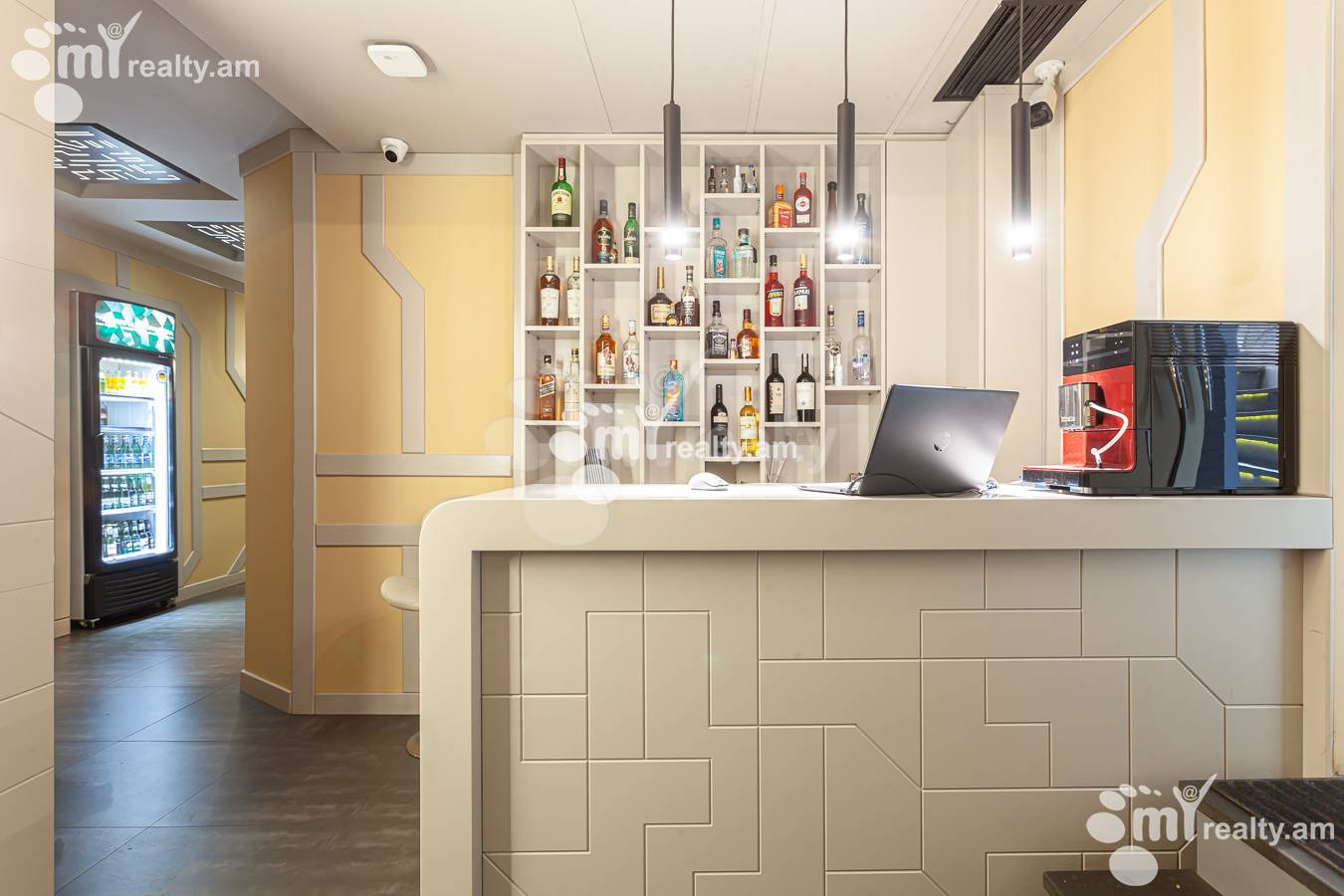 Կոմերցիոն տարածք  Չարենցի փող, Կենտրոն Երևան, 156923