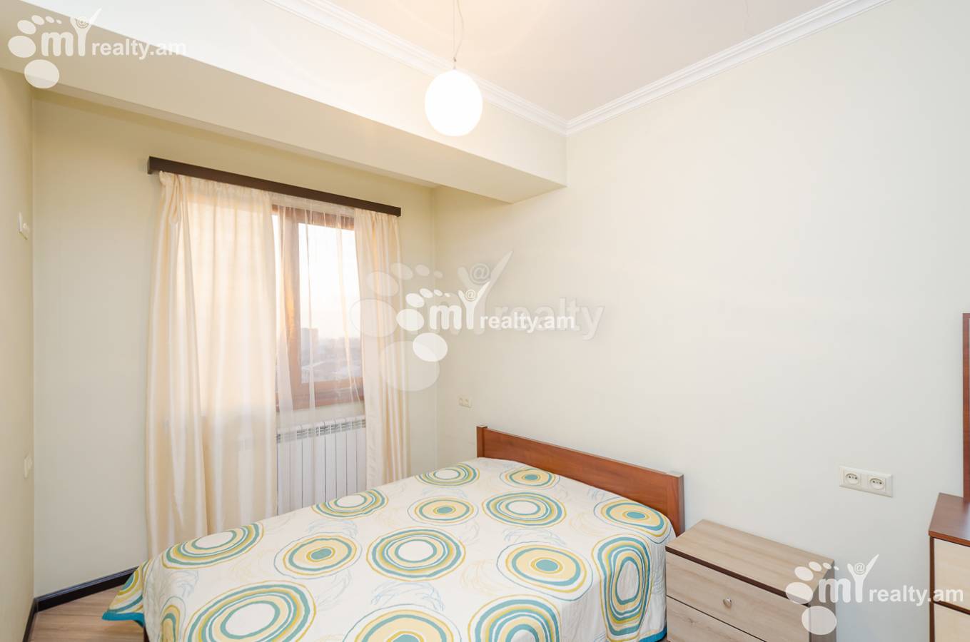 3 սենյականոց բնակարան  Կոմիտասի պող, Արաբկիր Երևան, 144048