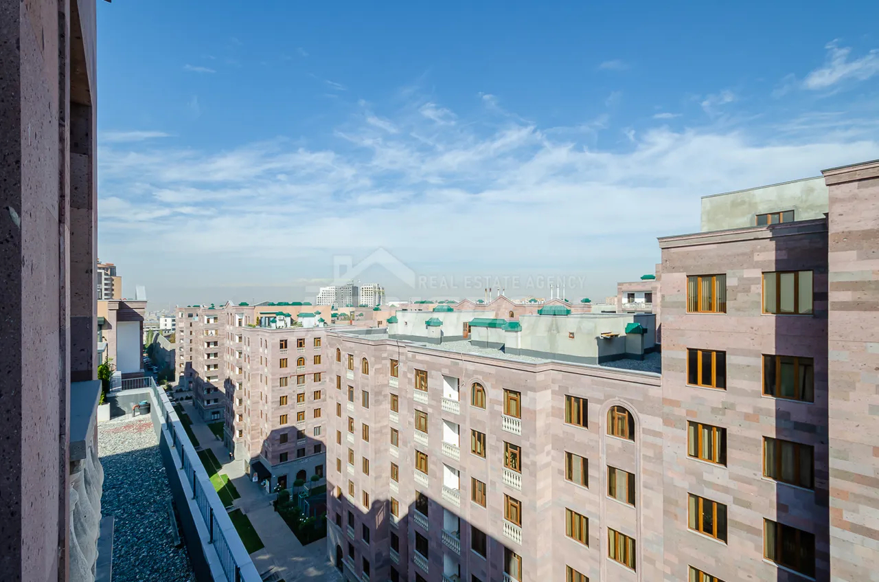 Купить 3 комнатную квартиру Адонц ул, Арабкир Ереван, 157862