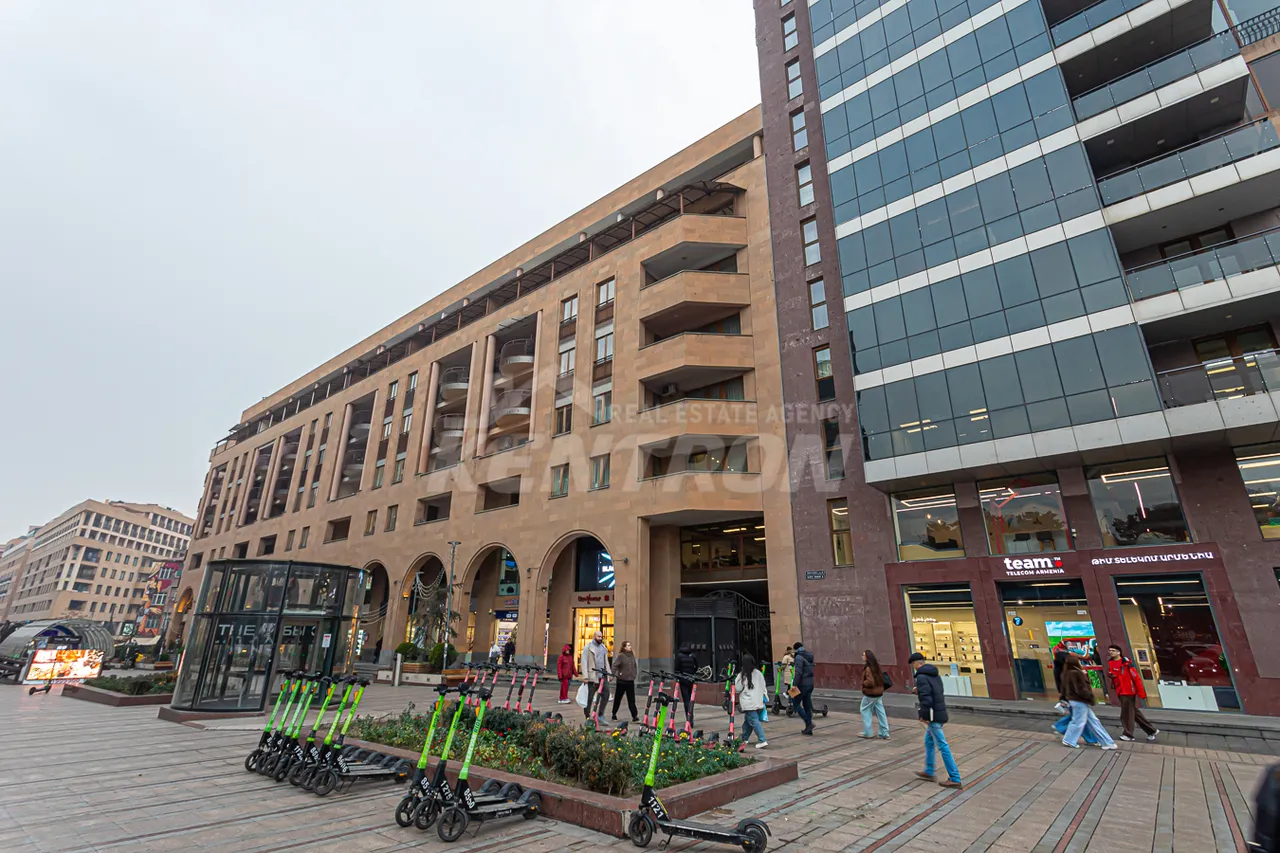 Снять 3 комнатную квартиру Северный пр, Центр Ереван, 158074