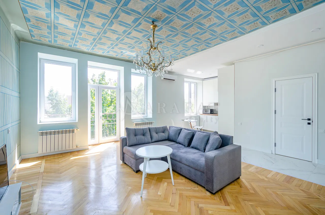 3 bedroom apartment for sale خیابان ساریان, مرکز شهر ایروان, 161881