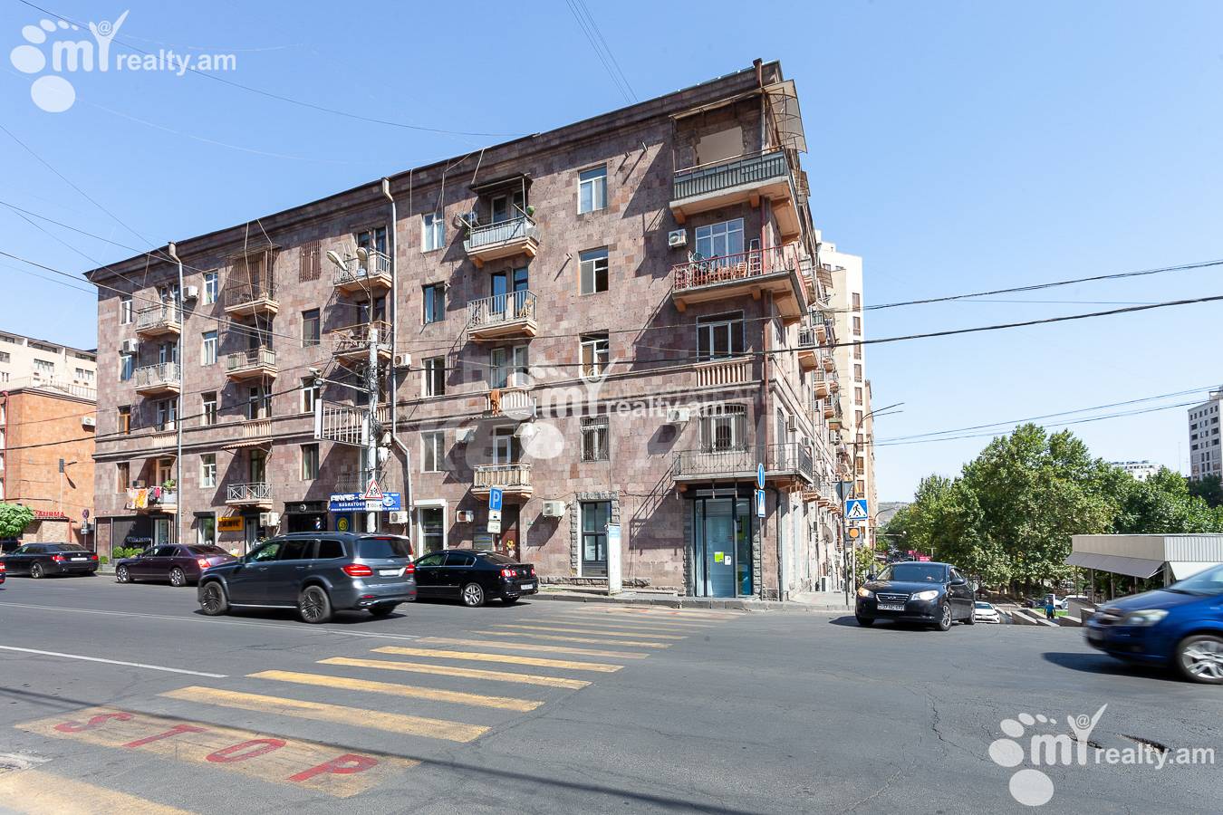 3 bedroom apartment for sale Saryan St, Center Yerevan, 154974