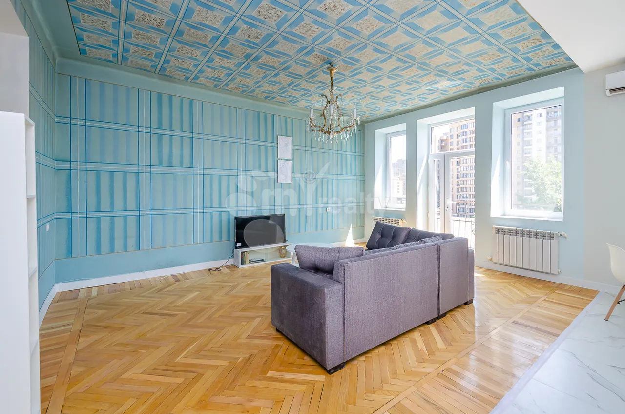 3 bedroom apartment for sale خیابان ساریان, مرکز شهر ایروان, 161625