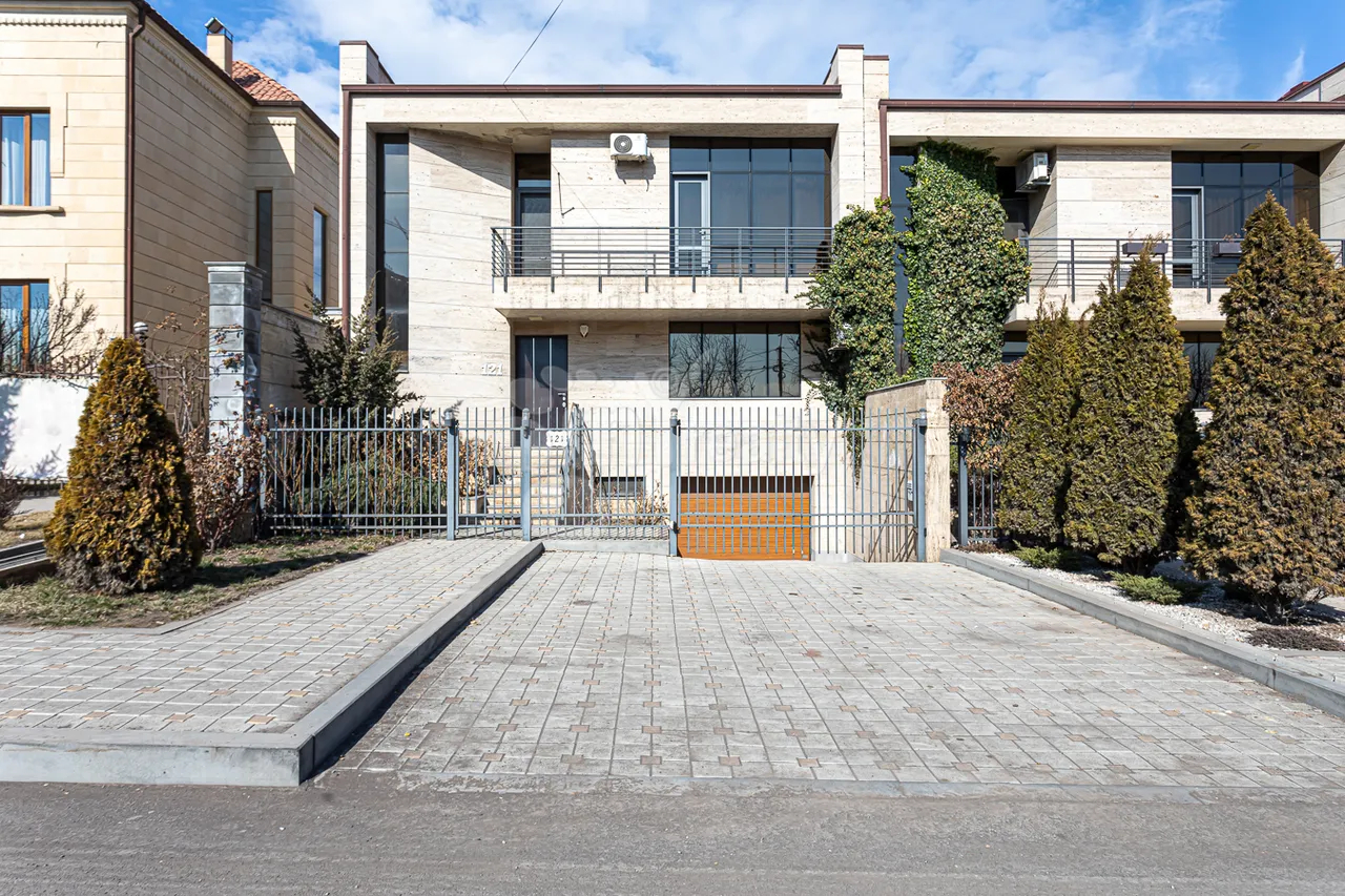 House for sale Tsarav Aghbyur St, Awan Yerevan, 159897