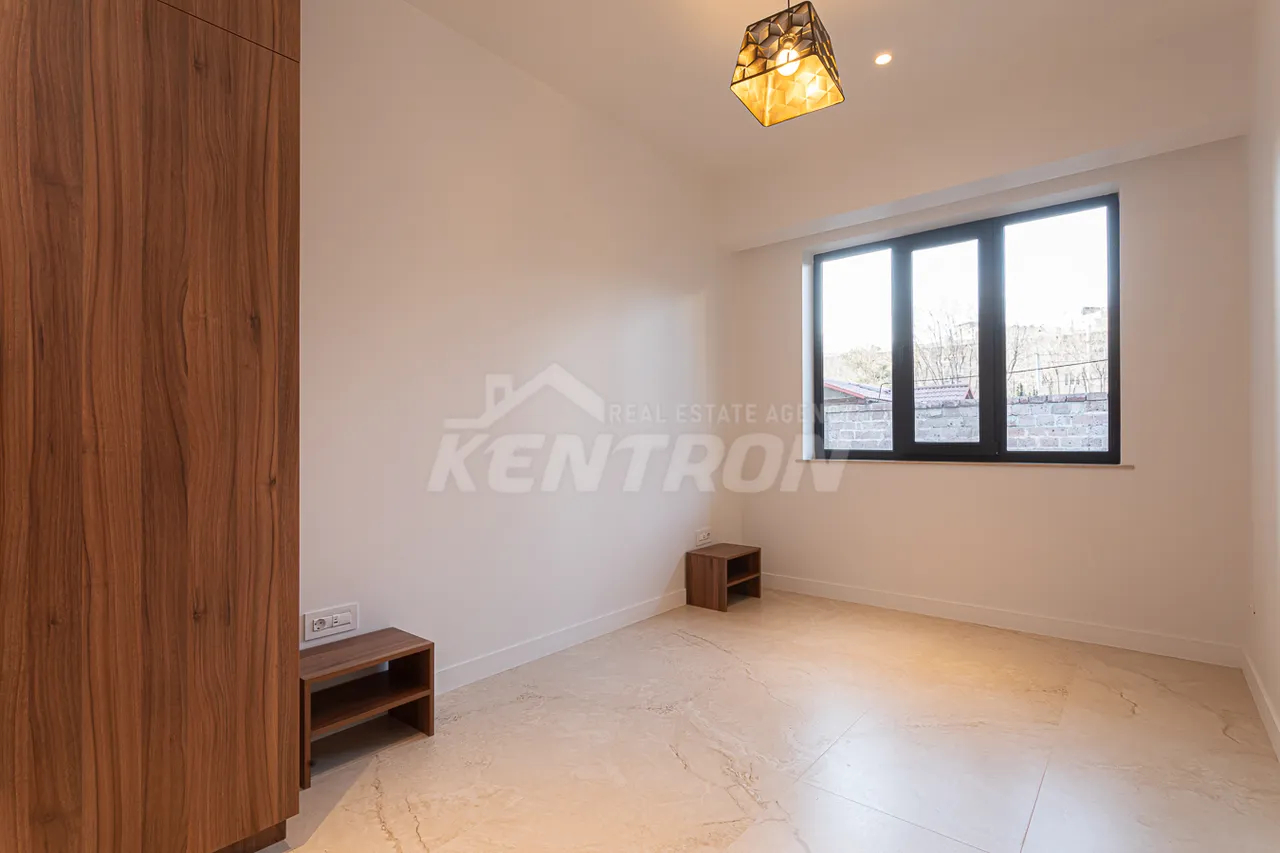 3 bedroom apartment for sale خیابان شینارارنِر, آچاپنیاک ایروان, 158406