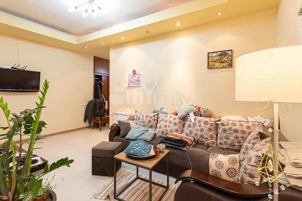 4 bedroom apartment for sale A. Avetisyan St, Arabkir Yerevan, 159612