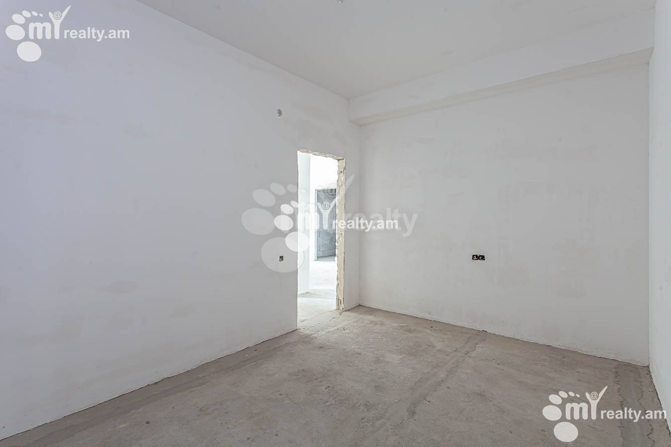 3 bedroom apartment for sale Antarayin St, Center Yerevan, 152761
