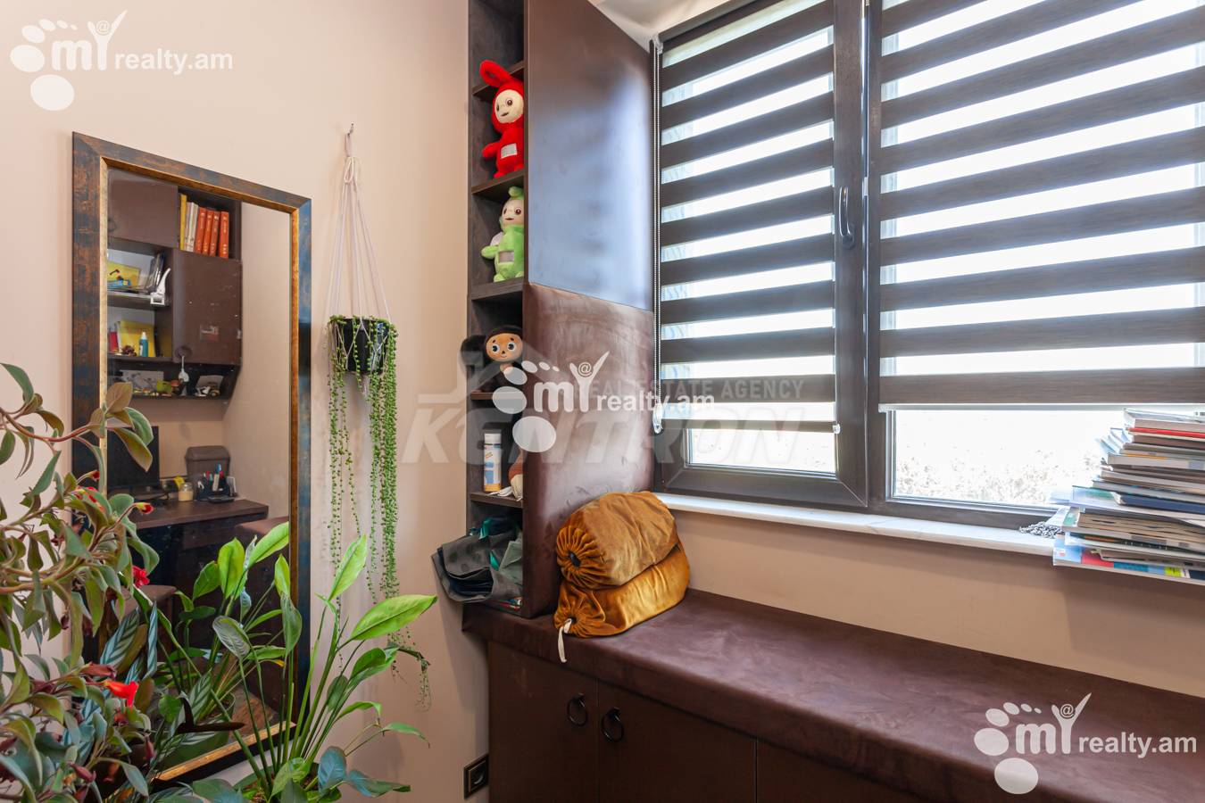 4 bedroom apartment for sale Mikoyan St, Davtachène Yerevan, 151223