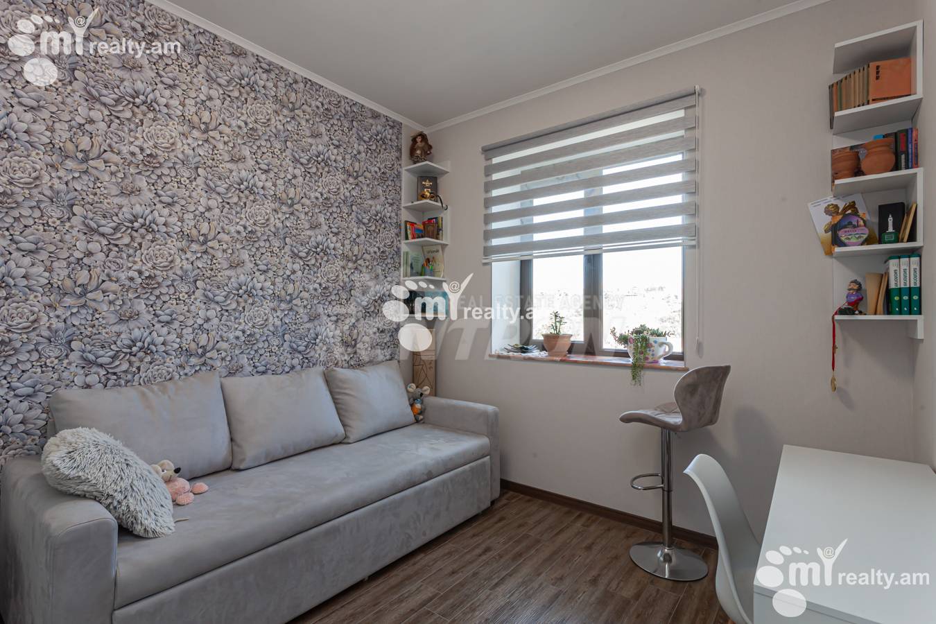 4 bedroom apartment for sale Mikoyan St, Davtachène Yerevan, 151223