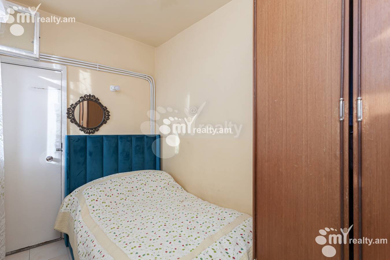 4 սենյականոց բնակարան  Ե. Քոչար փող, Կենտրոն Երևան, 149605