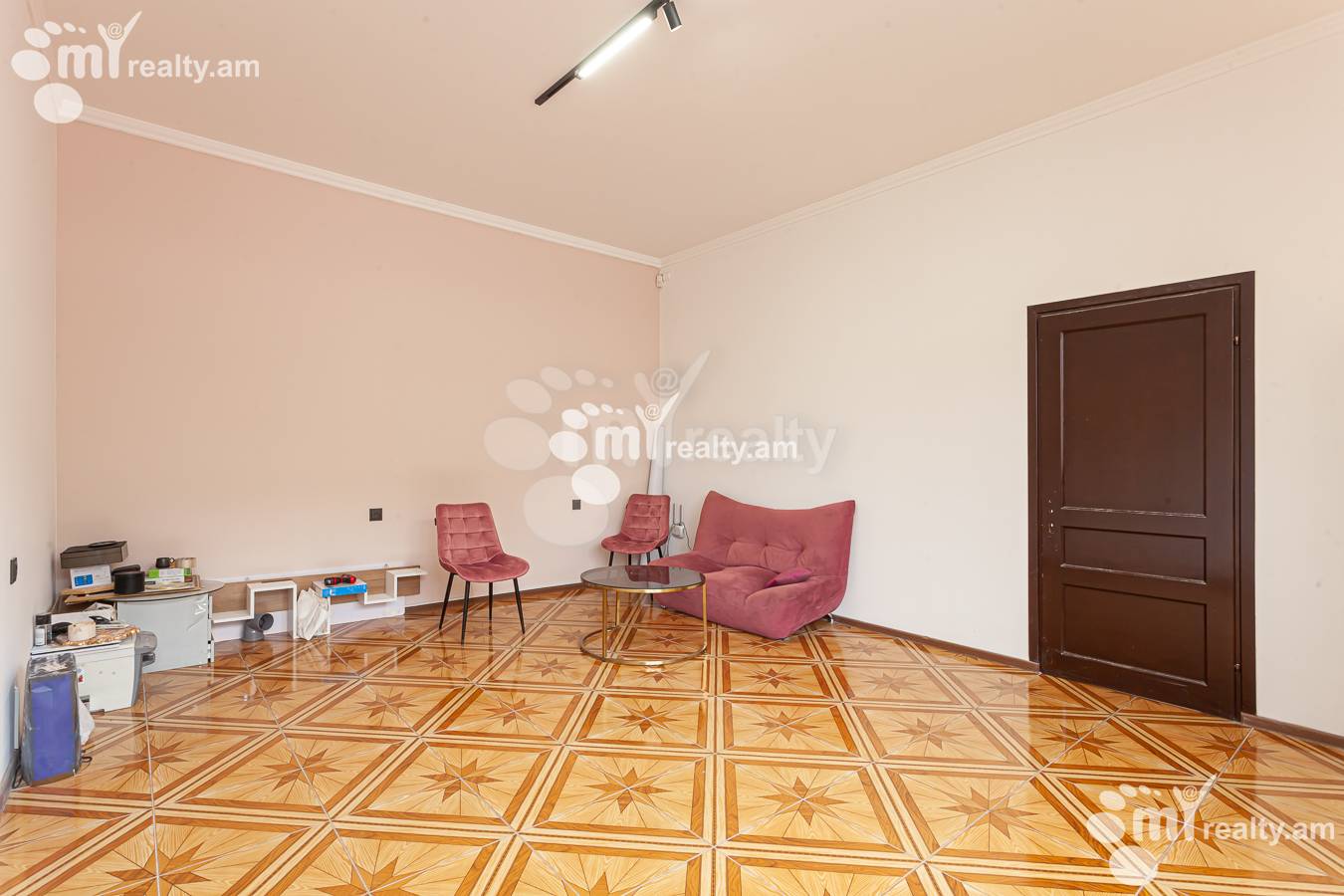 Commercial for sale خیابان Hasratian., آچاپنیاک ایروان, 155404