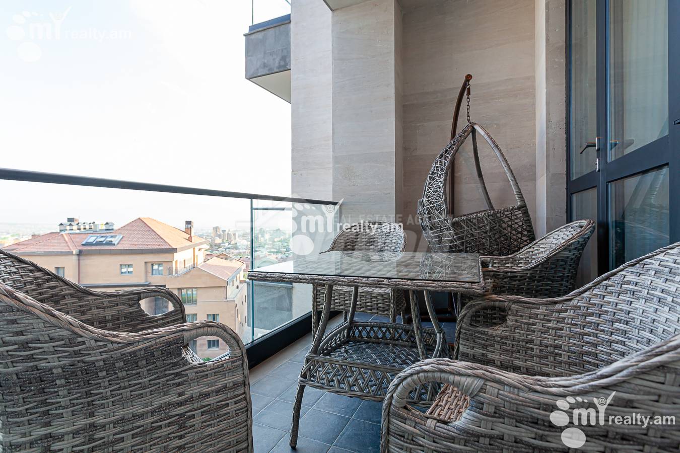 Снять 3 комнатную квартиру Антараин ул, Центр Ереван, 152300