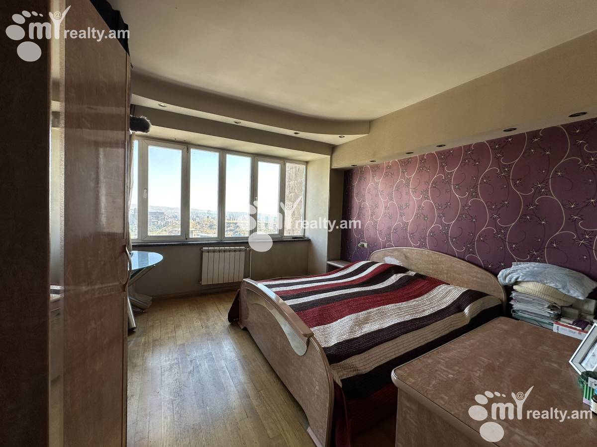 3 bedroom apartment for sale Orbeli Yeghbayrner   St, Arabkir Yerevan, 158167