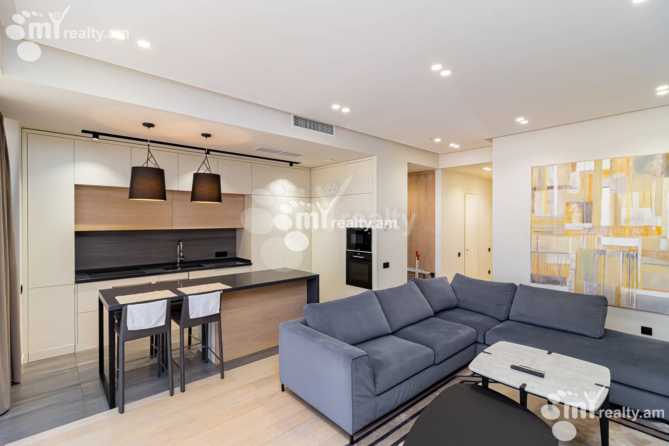 3 bedroom apartment for rent Sasna Тsrer St, Davtachène Yerevan, 154104