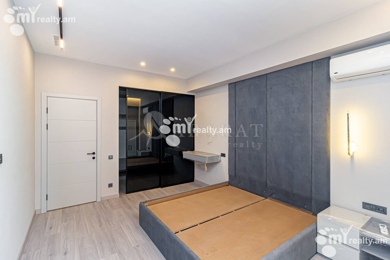 2 սենյականոց բնակարան  Պարոնյան փող, Կենտրոն Երևան, 152366