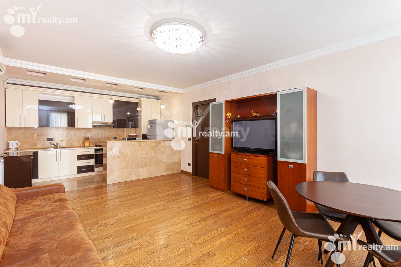 3 bedroom apartment for rent Vazgen Sargsyan St, Center Yerevan, 151912