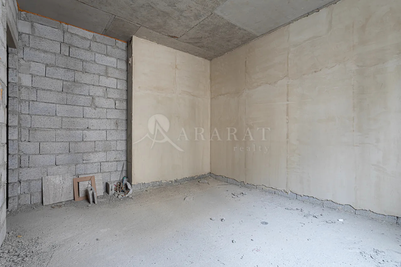 4 bedroom apartment for sale Antarayin St, Center Yerevan, 157991