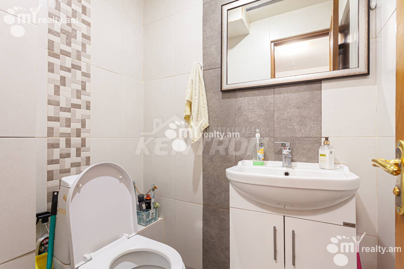 3 bedroom apartment for sale K. Ulnetsi St, Qanaqer- Sejtun Yerevan, 152272