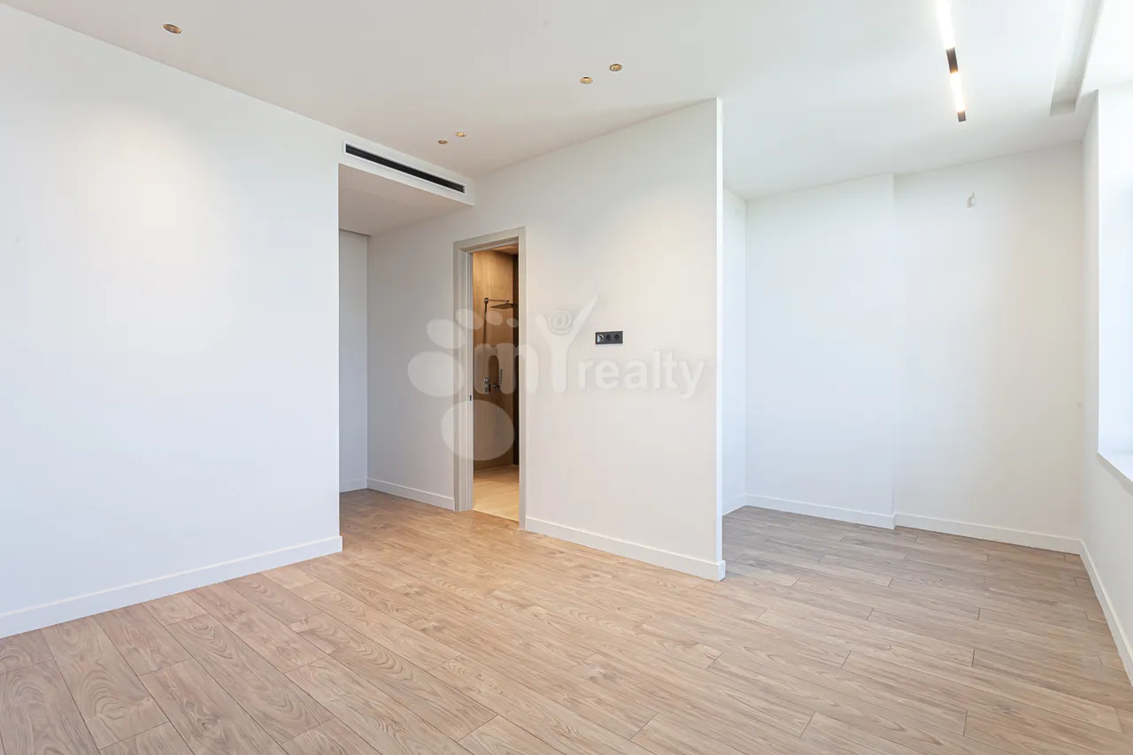 5 bedroom apartment for sale Orbeli Yeghbayrner   St, Arabkir Yerevan, 160863
