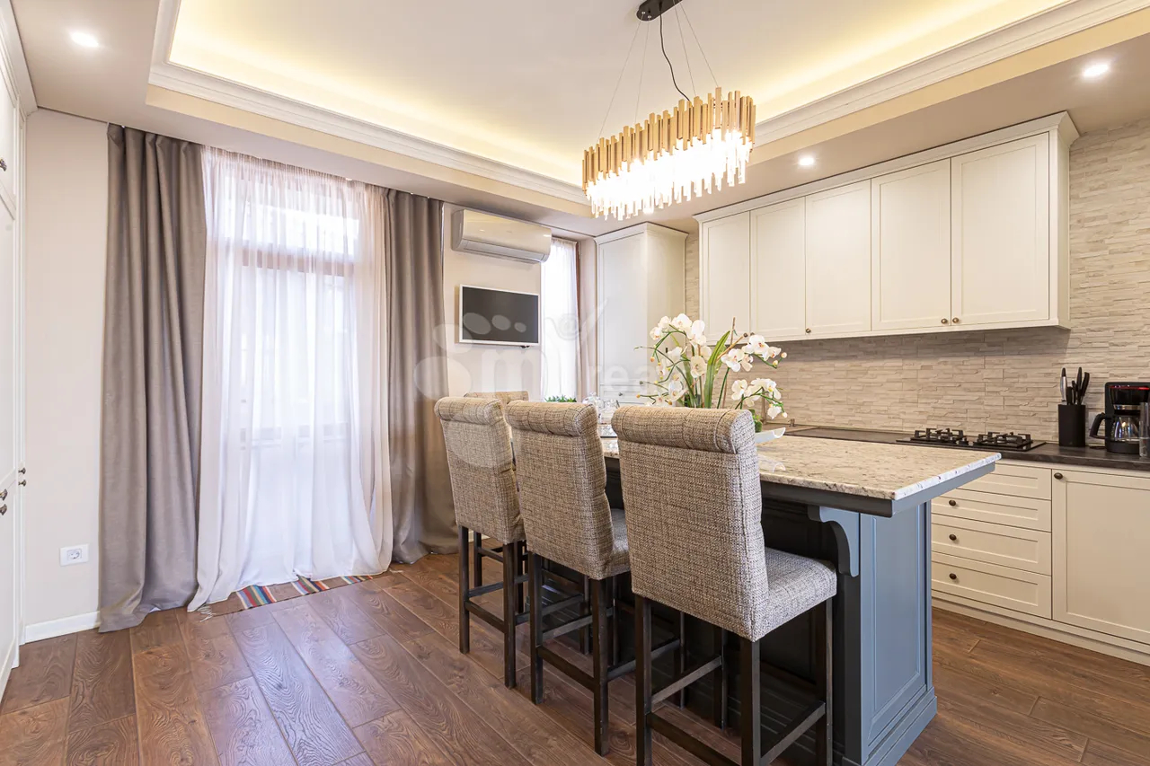 3 bedroom apartment for sale Orbeli Yeghbayrner   St, Arabkir Yerevan, 159691