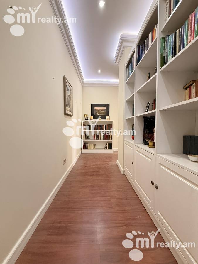 4 bedroom apartment for sale Keri St, Arabkir Yerevan, 161220
