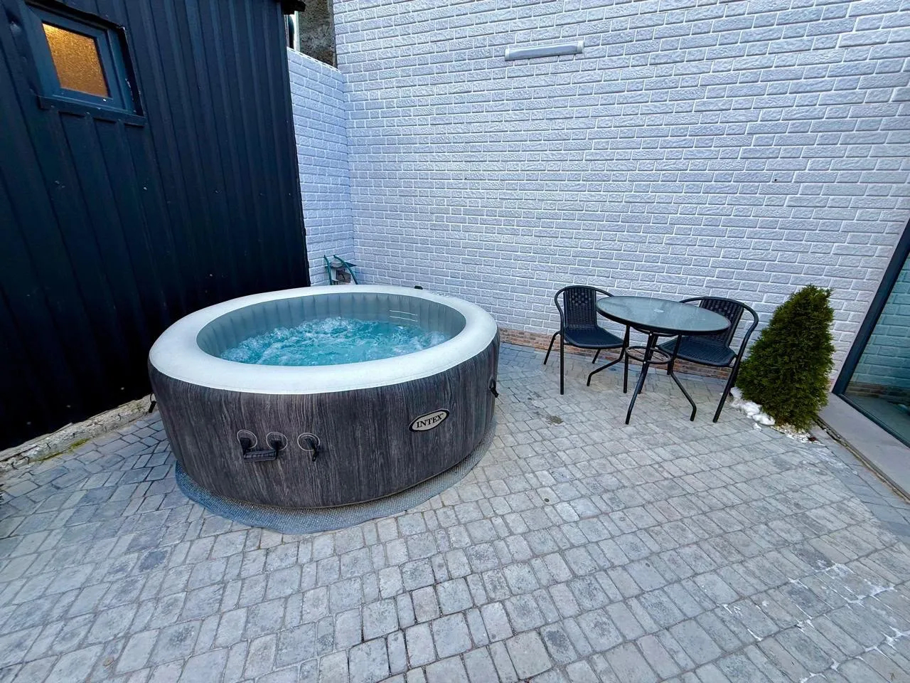 Купить коммерческoе помещение , акадор Котайк, 159464