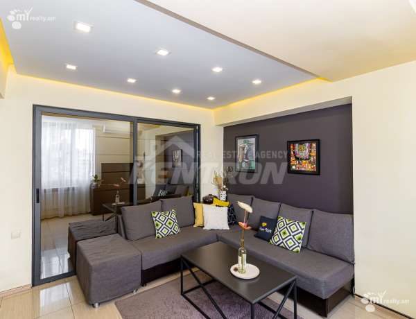 kupit-kvartiru/2-komnatnaya/A.+Khachatrian+St/Arabkir/Yerevan