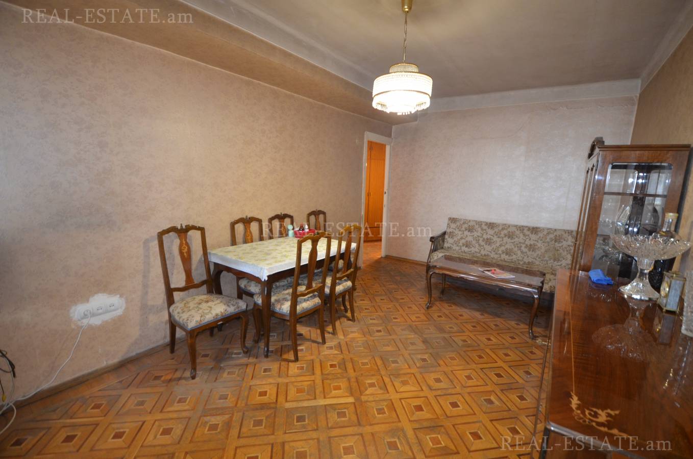 Купить 2 комнатную квартиру Лалаянц, Центр Ереван, 124219