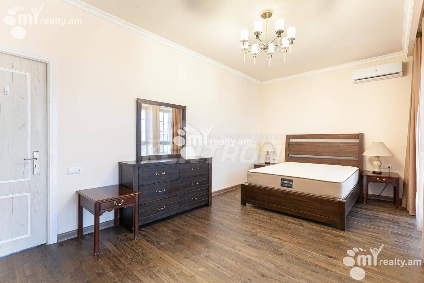 House for sale ناحیه V.., واهاگنی ایروان, 155104