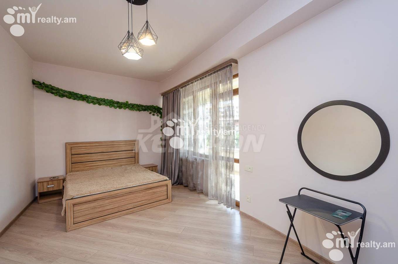 3 bedroom apartment for sale خیابان یِکمالیان, مرکز شهر ایروان, 155281