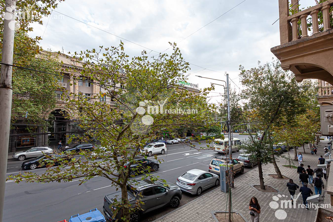 4 bedroom apartment for rent Mashtots Ave, Center Yerevan, 154255