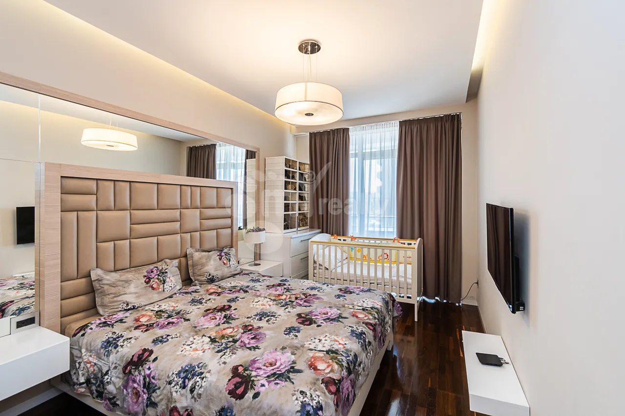 3 սենյականոց բնակարան  Բաղրամյան պող(Արաբկիր), Արաբկիր Երևան, 160205